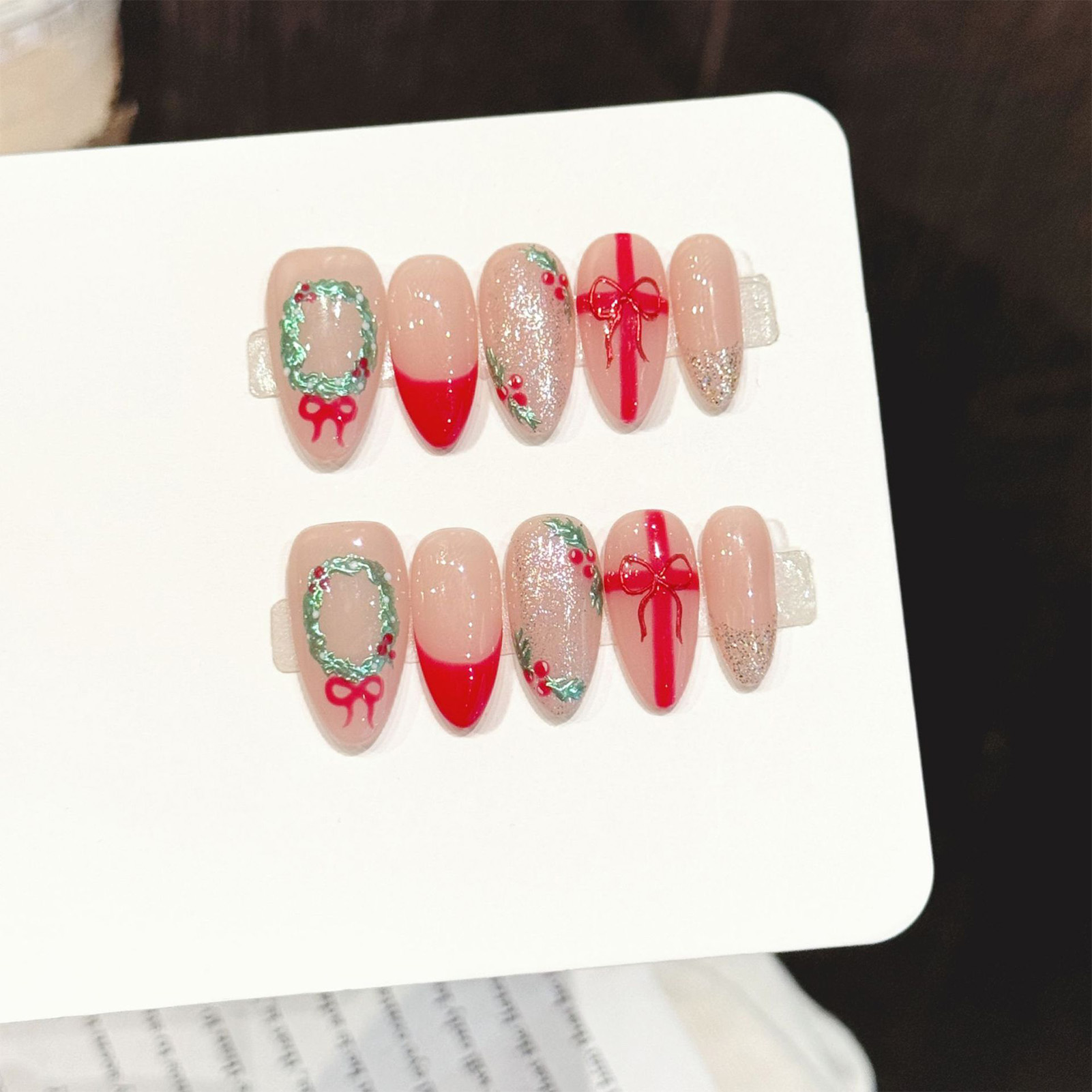 Amandelvormige opdruk nagels m - Christmas Wreath Fake recensie en prijs